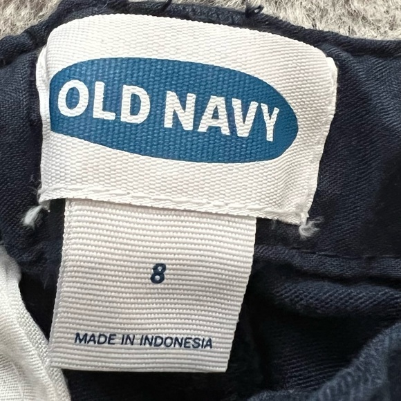 OLD Navy Size 8 Boy’s Uniform Pants, Cuffed Ankles - Picture 2 of 3